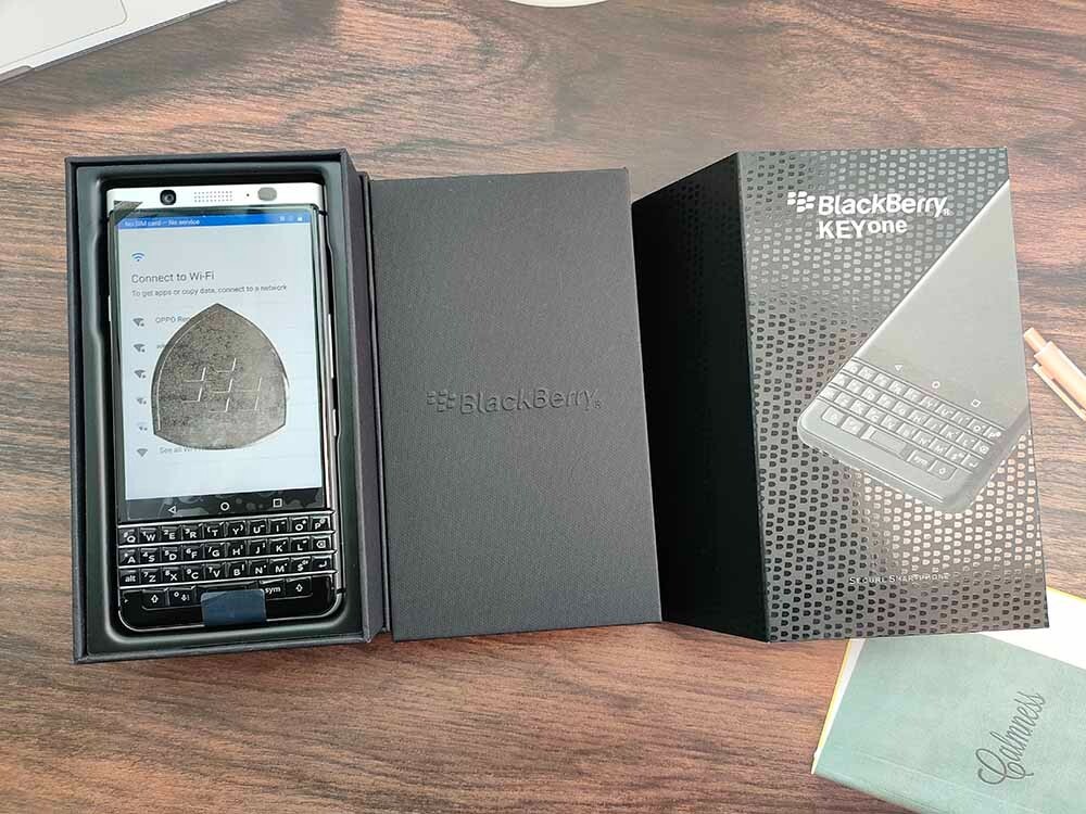 BlackBerry KEYone 本体　箱　付属品欠品 Never used BlackBerry KEYone - 32 GB 64GB - Black Silver (Unlocked