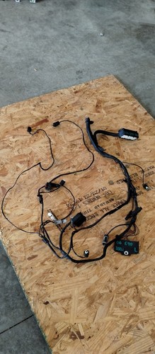 BMW FRONT LEFT HEADLIIGHT ENGINE COMPARTMENT WIRING E90 E92 E93 3 SERIES 06-08 - Picture 9 of 15