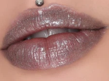 Jeffree Star Cosmetics The Lip Gloss Funeral Parlor Grey Tint Glitter New