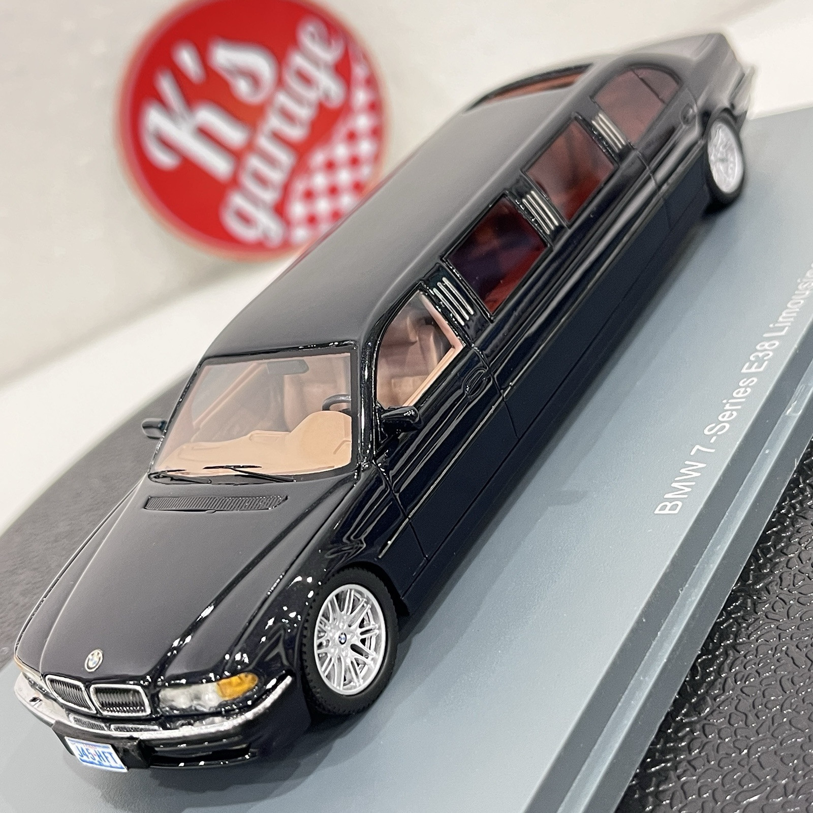 405-131 BMW特注 1/43 BMW 7 Series ブラック 405-131 BMW特注 1/43