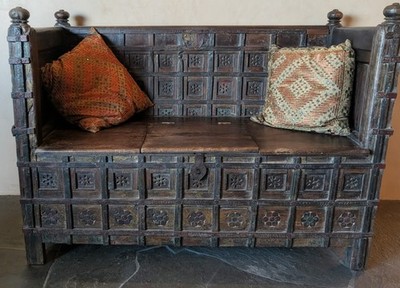 Antique Indian Carved Storage Bench / Dowry Chest (Damchiya)