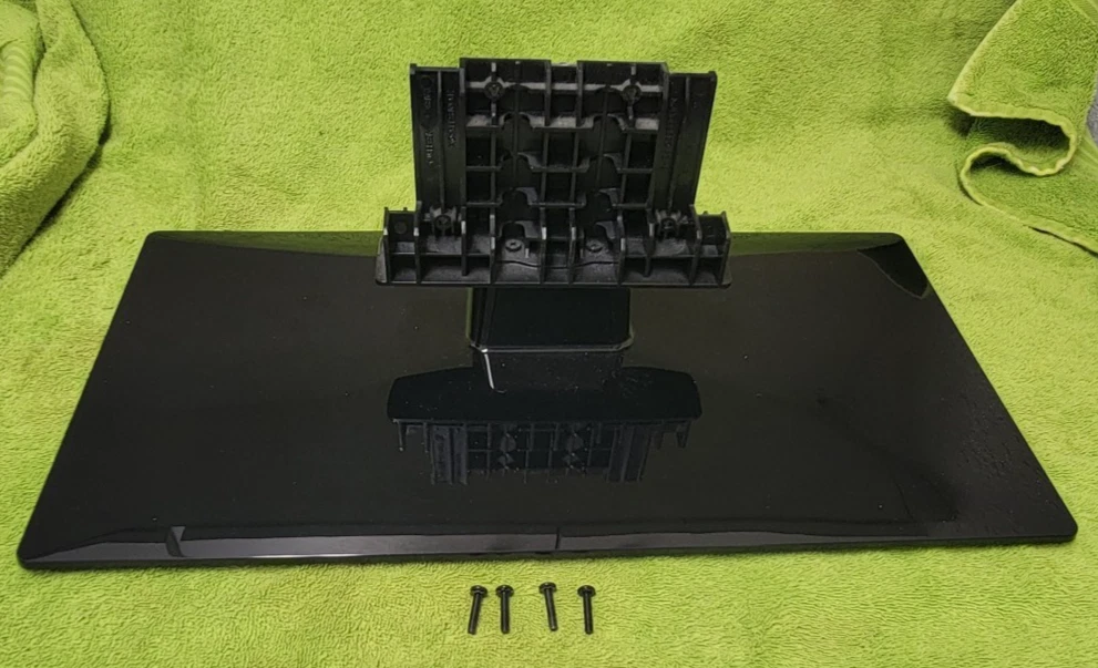 Supporto TV Da Tavolo In Vetro Nero Per LG 43UF680V.AEK, Compatibile Fino A 55 Pollici