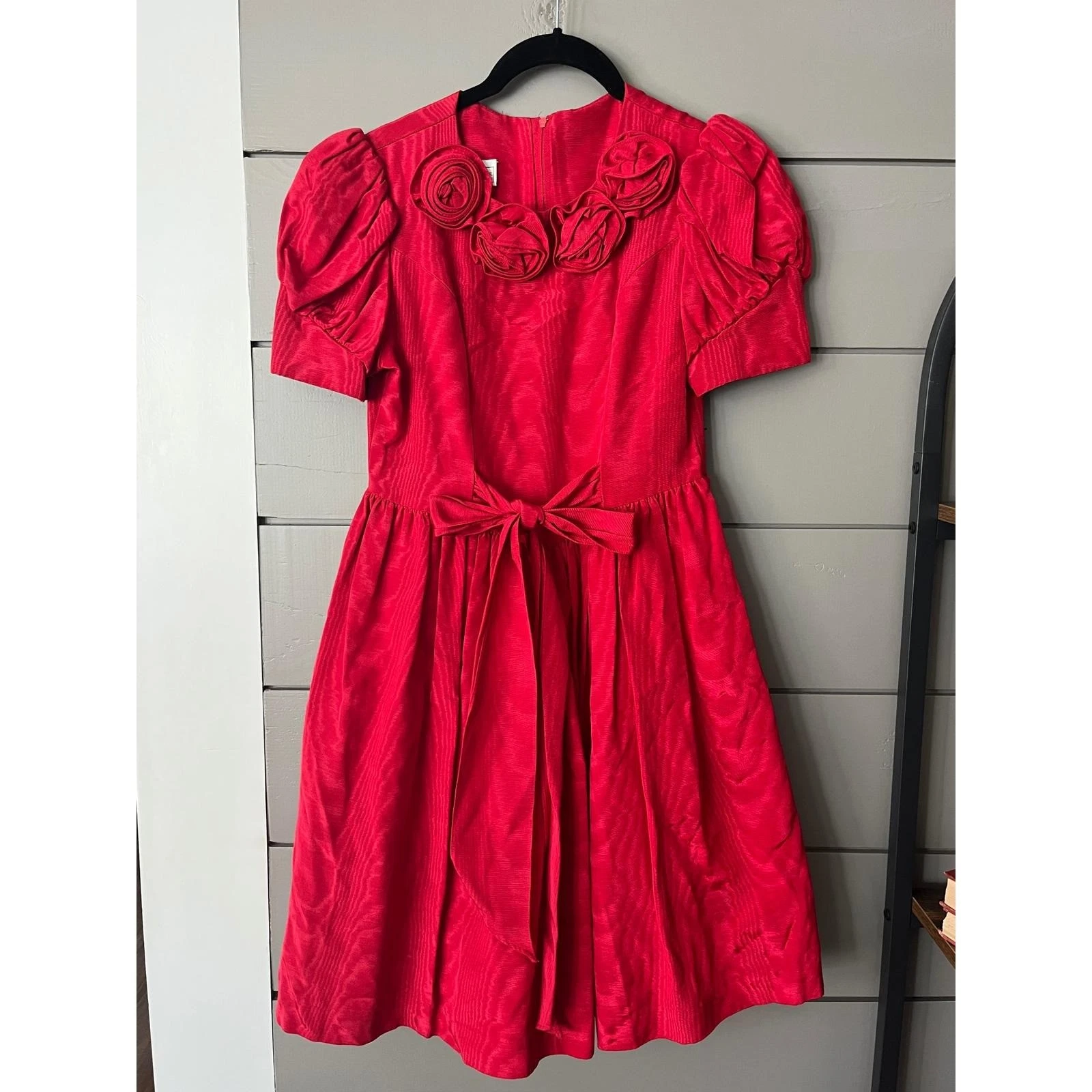 Jessica McClintock Girls Vintage Red Rose Puff Sleeve Bow Dress Size L/XL
