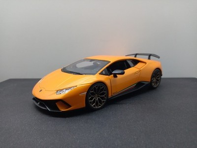 Bburago 1:24 Lamborghini Huracan Performante Modellauto - neuwertig 