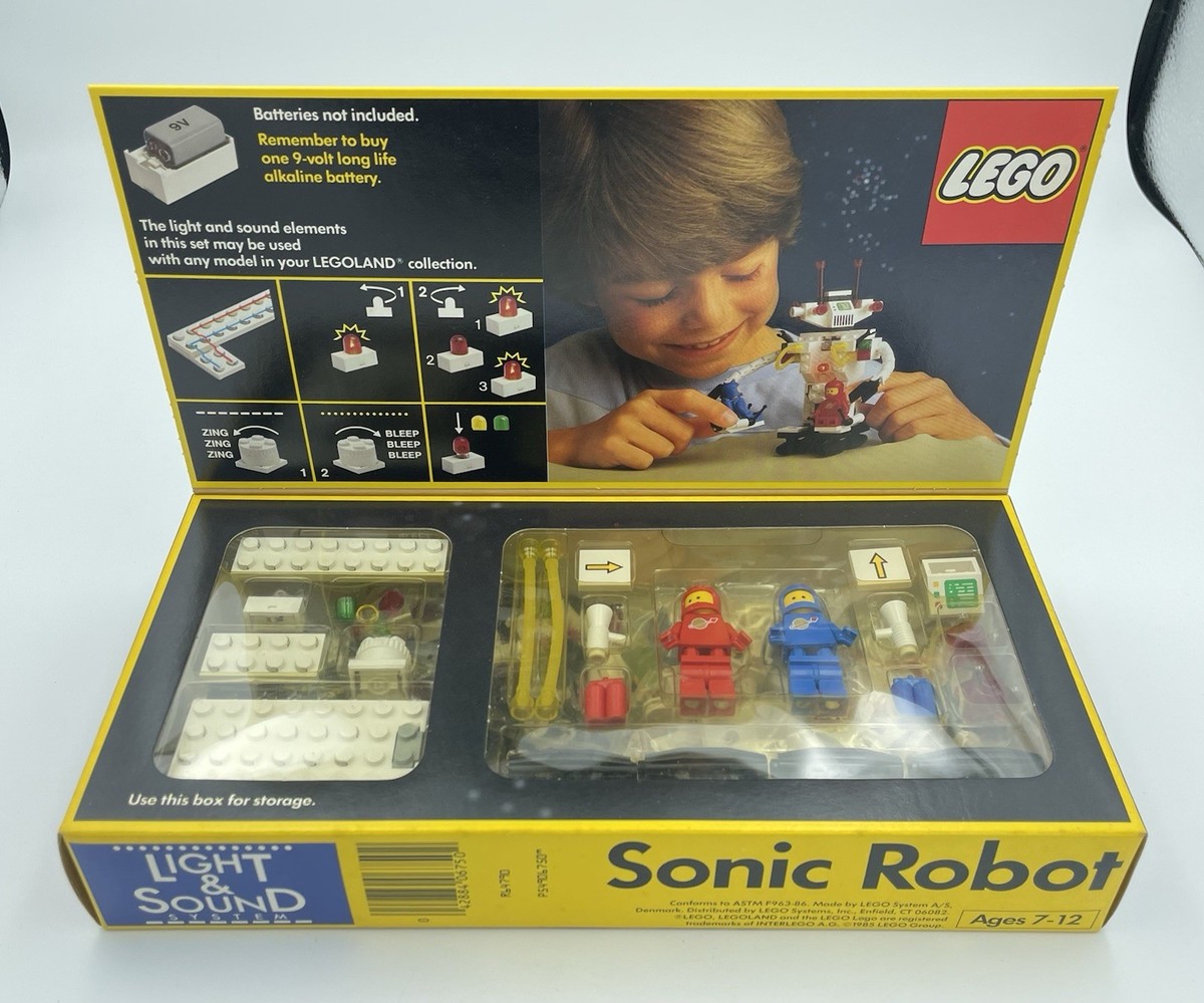 LEGO 6750 Classic Space Light & Sound Sonic Robot New and Sealed