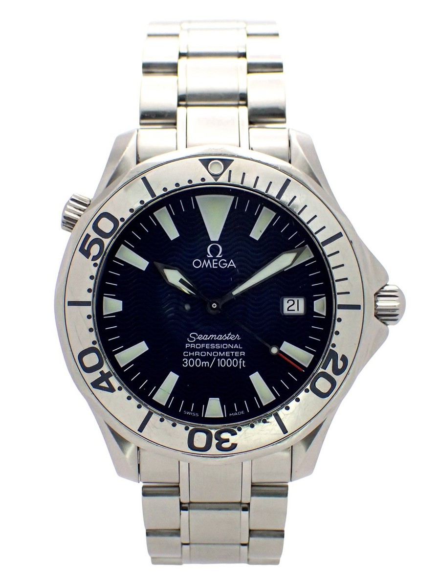 カ*ォ様 OMEGA Seamaster Professional 300m OMEGA Seamaster 300M Co-Axial James Bond 2220.80.00 – HODINKEE Shop