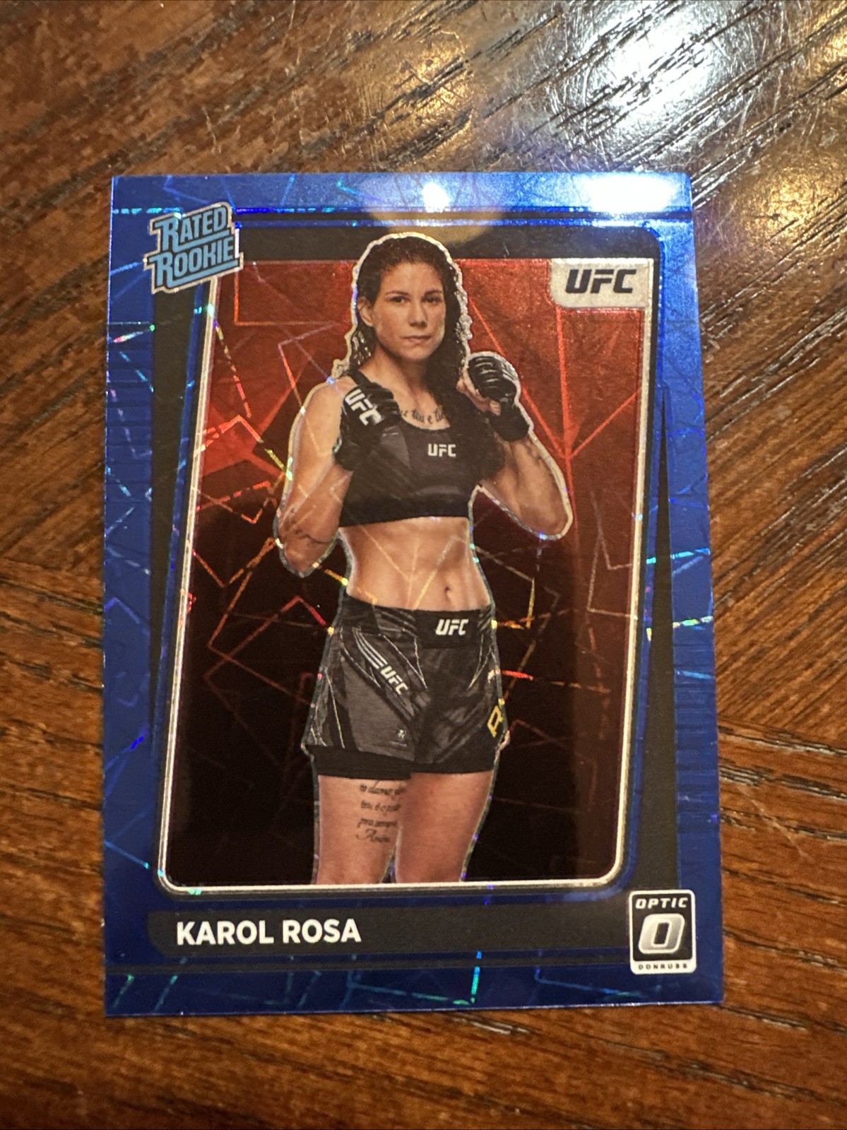 2022 Donruss Optic UFC #102 Karol Rosa Blue Velocity RC