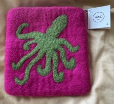 Felt Wool OCTOPUS Zipper Pouch Hot Pink/ Green Handmade Nepal Coin Purse Clutch