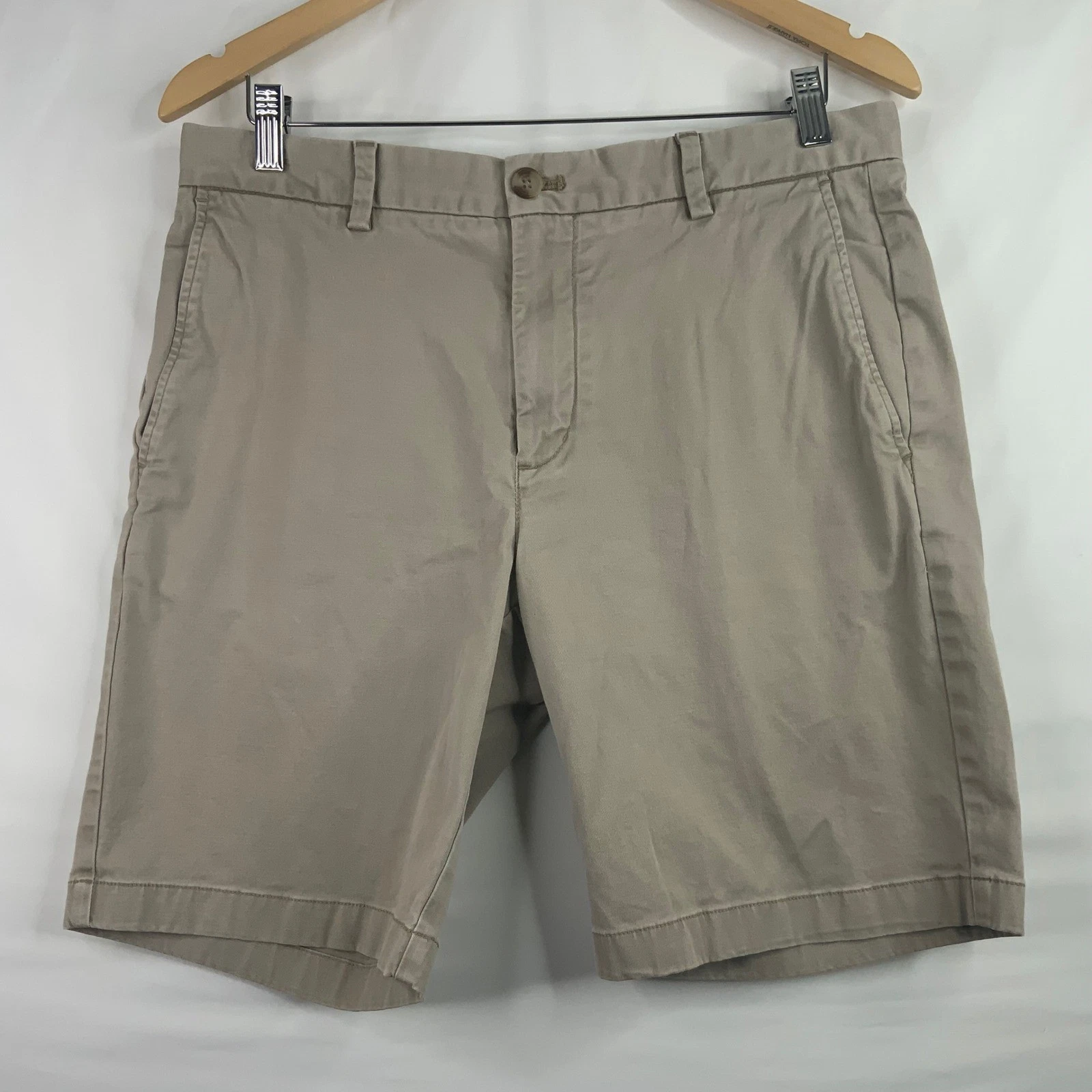 Vineyard Vines Breaker Shorts Mens 33 Khaki Tan Cotton Stretch Chino Flat Front