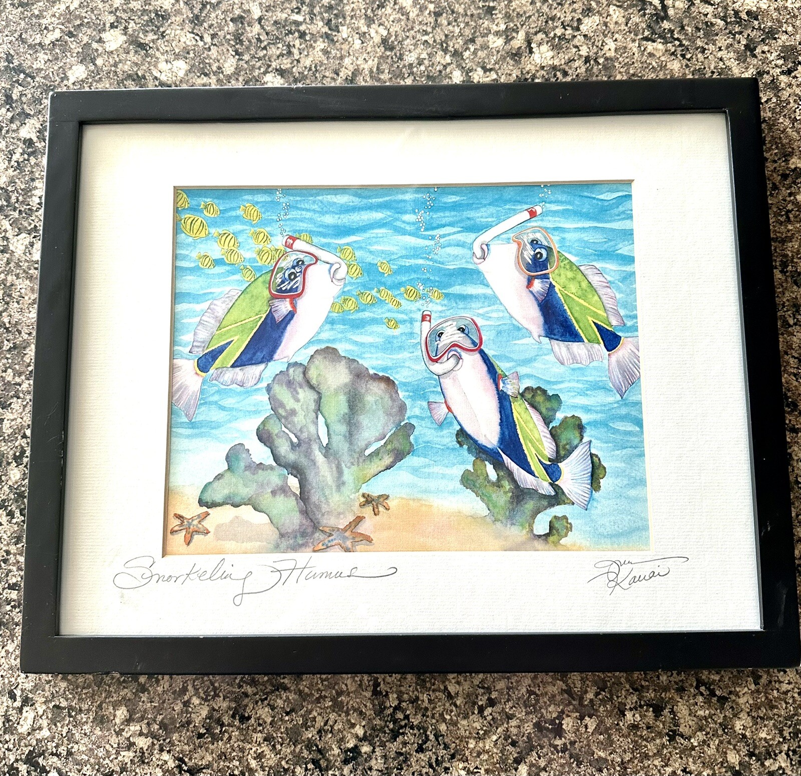 Acuarela enmarcada humus arrecife pez gatillo pastel Kauai Joanna Carolan
