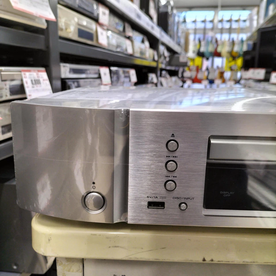 Marantz CD6005 CD Player Silver Good Condition Used w/Accessories - Image 2 of 4