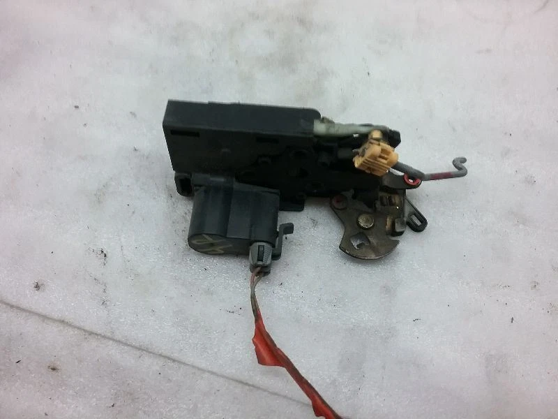 CAVALIER 03 2004  05 L/R POWER DOOR Lock LATCH Actuator S76-N - Image 4 of 4