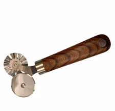 Daji Stainless Steel Pasta Cutter, Pastry & Ravioli Wheel - NEW - FREE SHIPPING