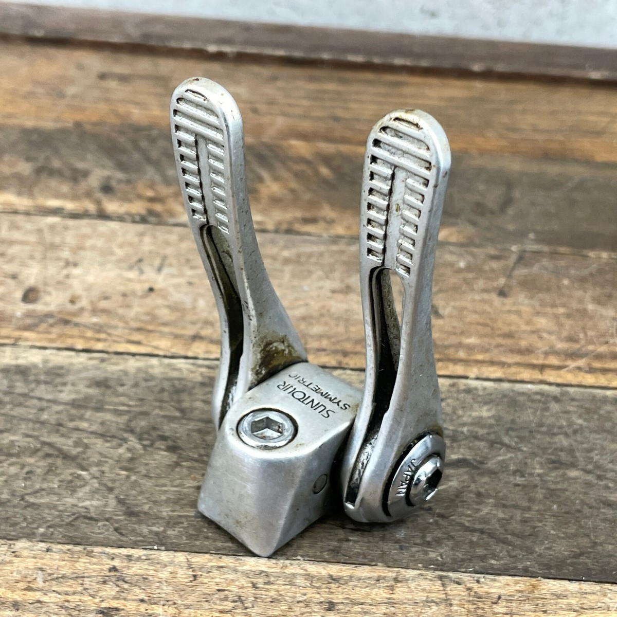 Vintage Suntour Symmetric Shift Lever Down Tube Top Mount 1