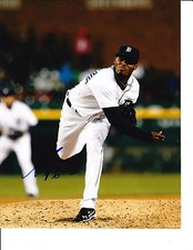 DETROIT TIGERS AL ALBURQUERQUE SIGNED BRINGING THE HEAT 8X10