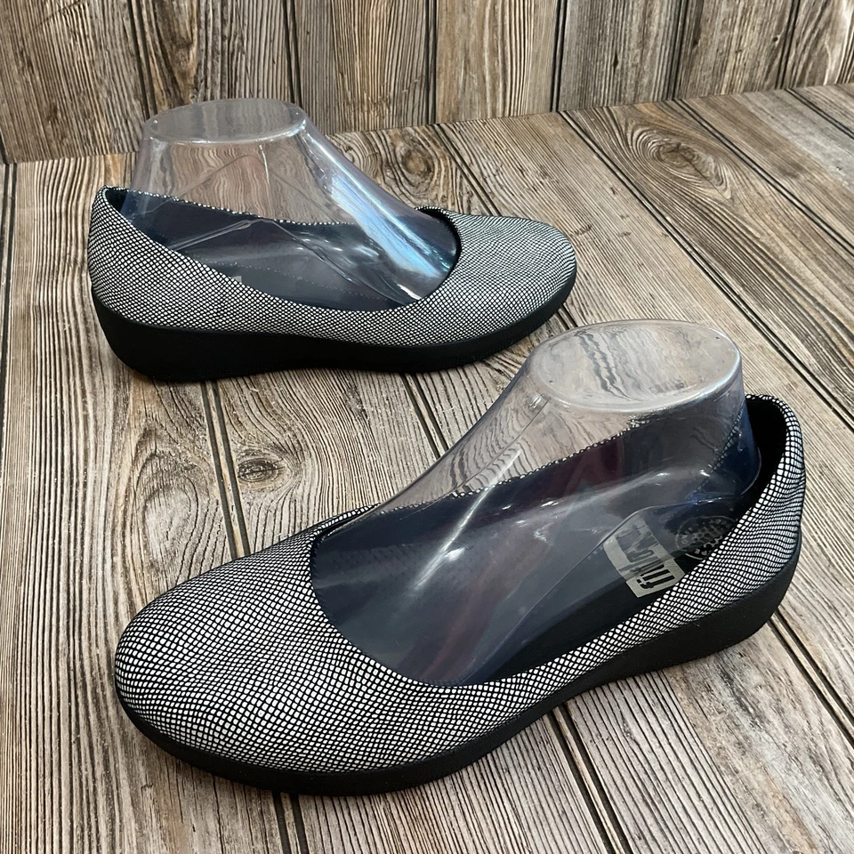 Fitflops Mujer Gamuza Súper Bailarina Lámina Negra Estampado Serpiente Comodidad Talla 7 EE. UU. Foto 3 de 4