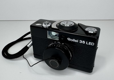 Rollei 35 LED Film Camera Triotar 40mm Lens Singapore
