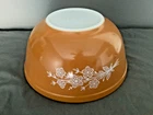 Pyrex Nesting Mixing Bowl 403 Butterfly Floral Spray Gold 1979 Dark Orange 2.5Qt