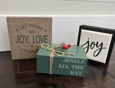 Small Christmas signs book stacks wooden Hobby Lobby Joy Jingle Love lot of 3