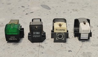 GLANZ MG 70R ORTOFON VMS3E GOLDRING TOSHIBA Moving magnet cartridges NEED STYLUS