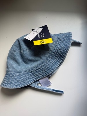 gap baby bucket hat, denim color, 12-24 months, unisex, new with tags.