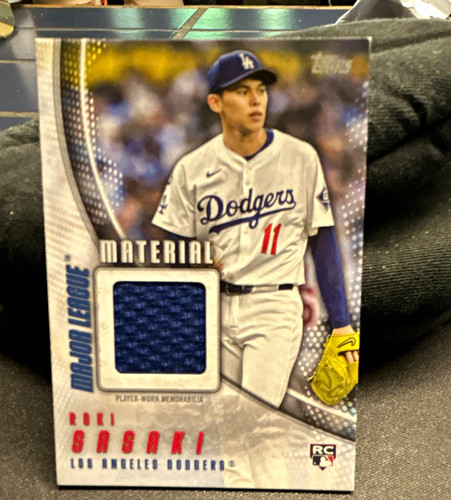 Roki Sasaki #MMU-RS 2025 Topps Update Major League Materials card