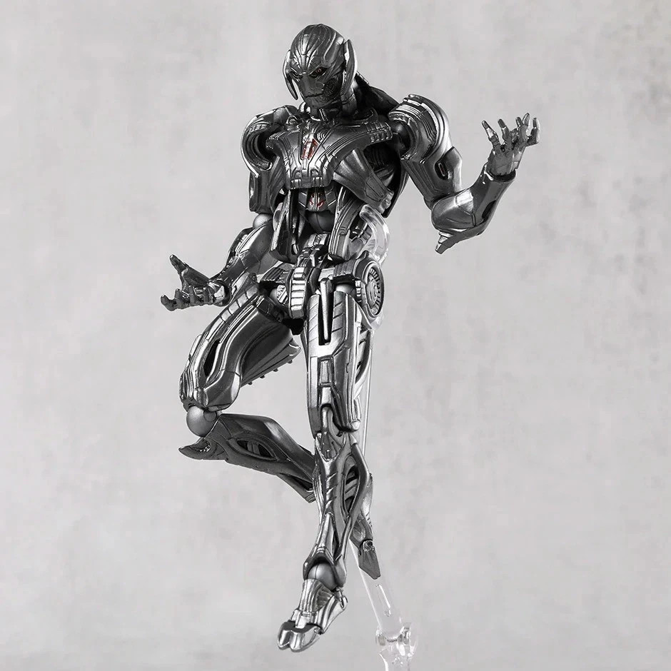 Statuette Ultron Marvel Revoltech 17 cm Édition Collector Finition Métal - 4