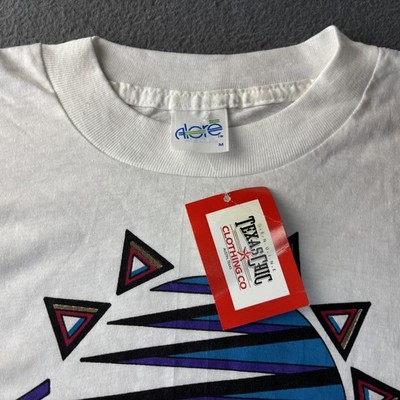 Vintage 90s Southwestern Aztec Graphic T Shirt White Retro Single Stitch Style