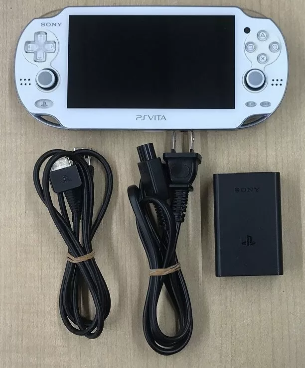 PS Vita 3G / Wi-Fi Model Crystal White PCH-1100 AB02 OLED Game