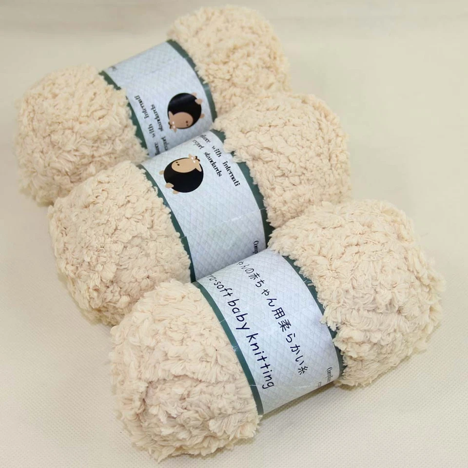 Lot of 3 x50gr Skeins Coral velvet Plush 100% MicroFiber baby Yarn Beige 19 - Image 2 of 4