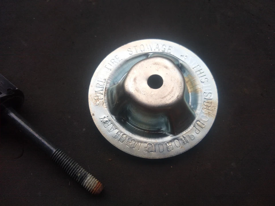 06-11 CIVIC аварийный запасной держатель шины шайба и болтовая гайка FG2 FA5 02 RSX 122k - Изображение 4 из 4