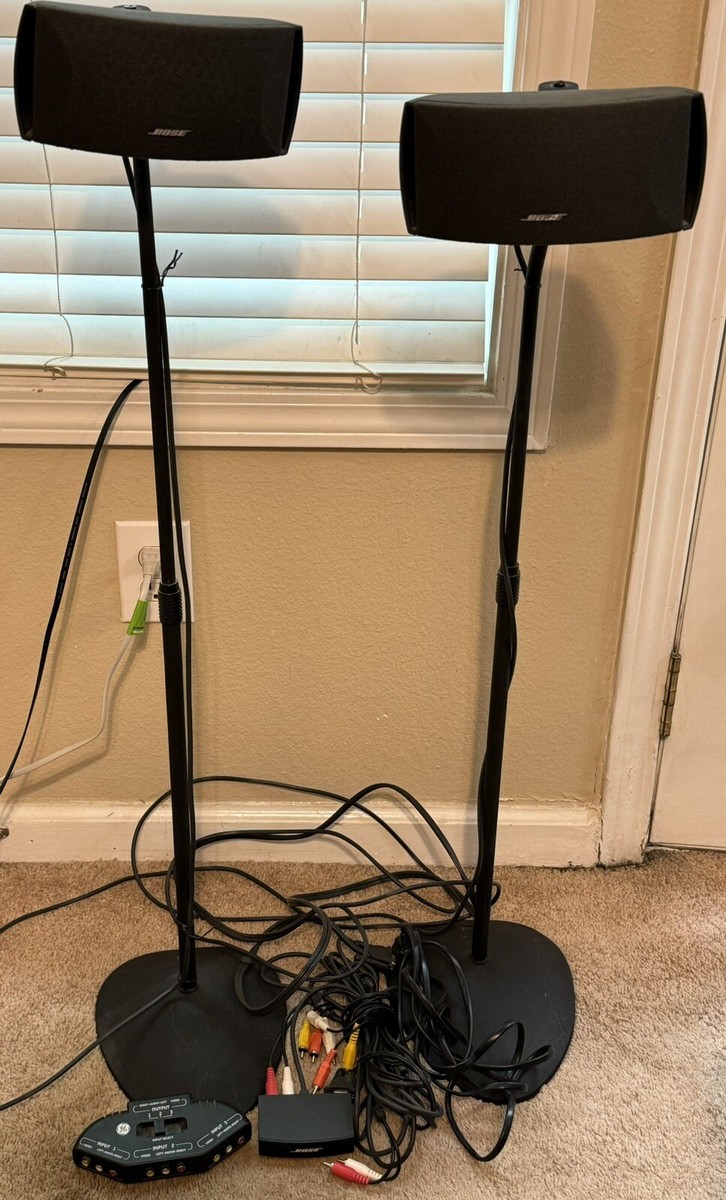 2 Bose UFS-20 Black Gemstone Acoustimass Cubes Speaker
