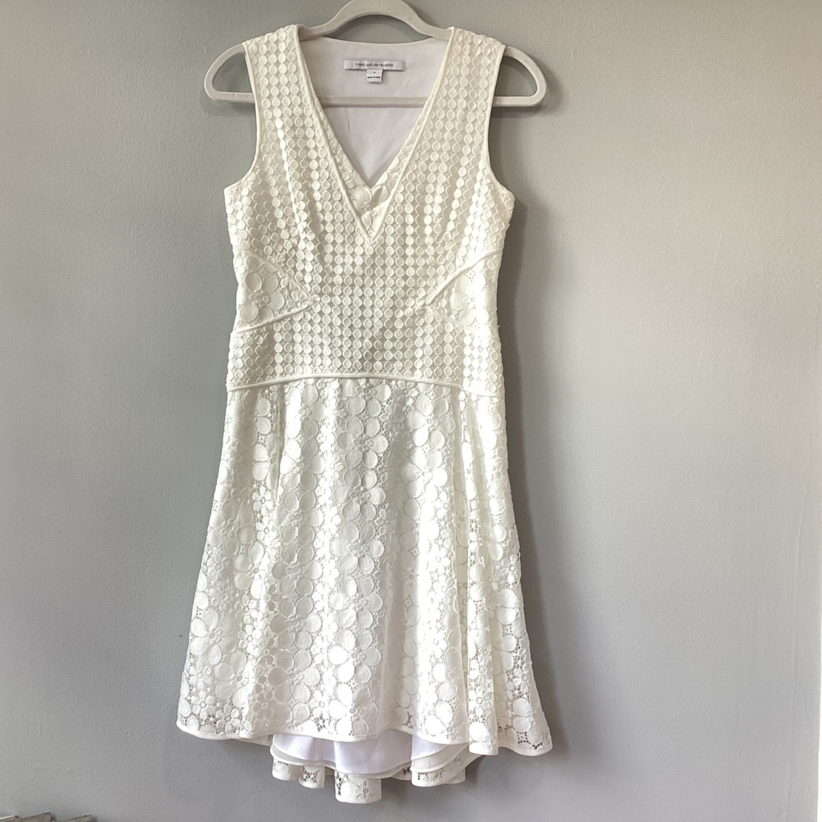 Diane Von Furstenberg white lace dress sz 0 Diane Von Furstenberg white lace dress sz 0