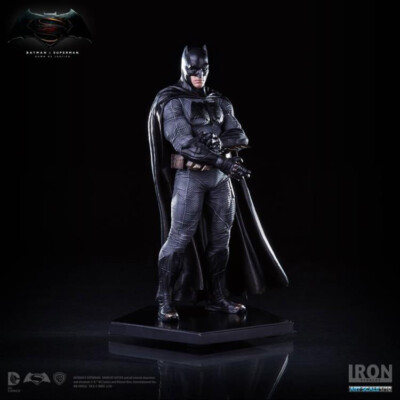 Iron Studios Batman v Superman Batman 1/10 Statue DC Comics NEW SEALED