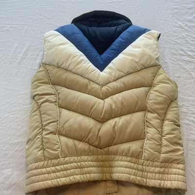 Vtg Puffer Vest Women s Sz Med Mountain Goat by White Stag Blue Ski Outdoors 70s