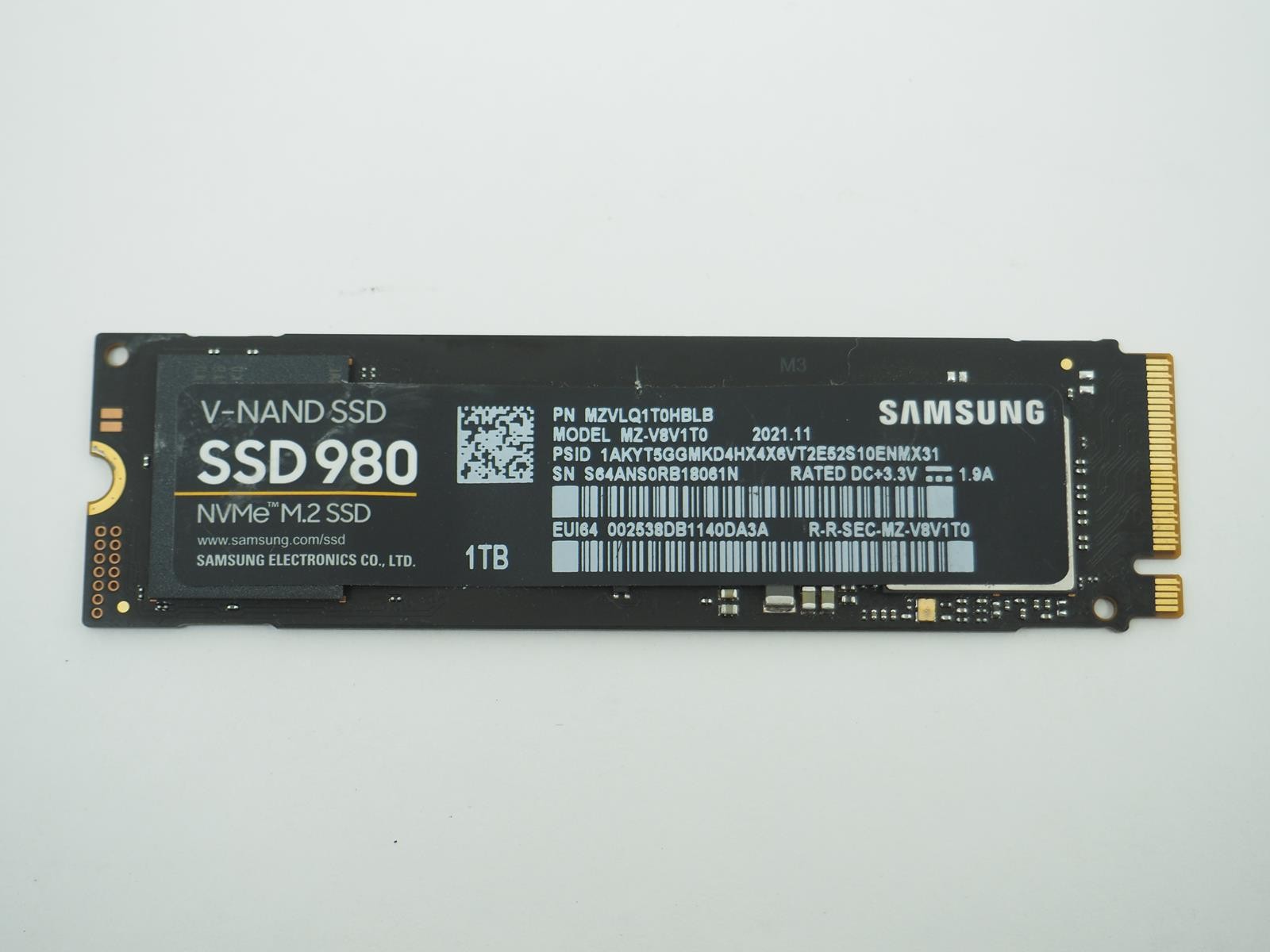 Samsung 1TB M.2 NVMe SSD Tested, Wiped - MZ-V8V1T0