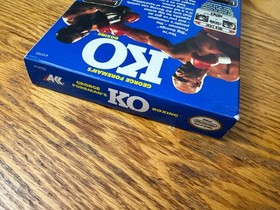 Sello ovalado George Foreman's KO Boxing completo en caja p&oacute;ster nintendo nes EXCELENTE