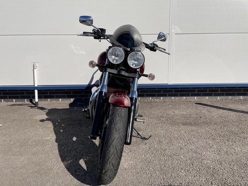Triumph Thunderbird 1700 - Picture 5 of 19