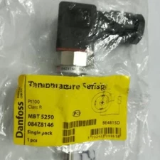1PCS New Danfoss MBT5250 084Z8146 Temperature Sensor#QW
