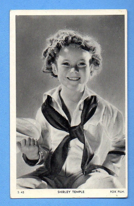 SHIRLEY TEMPLE  # S 45  VINTAGE POSTCARD PUBLISHER NETHERLANDS 654