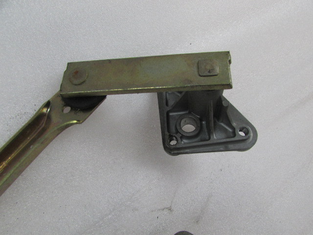 Ferrari 360, Wiper Motor Transmission Linkage, Used, P/N 65409100