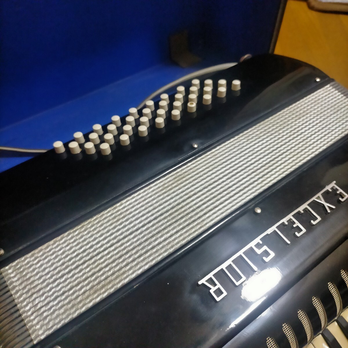 Excelsior model NO.536 accordion made in Italy Used Very