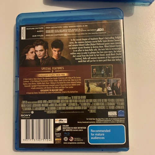 The Twilight Saga Bluray Movies: Eclipse / New Moon / Breaking Dawn Pt 1 & 2 - Picture 6 of 11