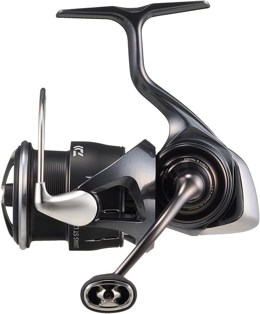 Daiwa Spinning Reel 24 LUVIAS ST LT2000S-P 4.9:1 2025 Model