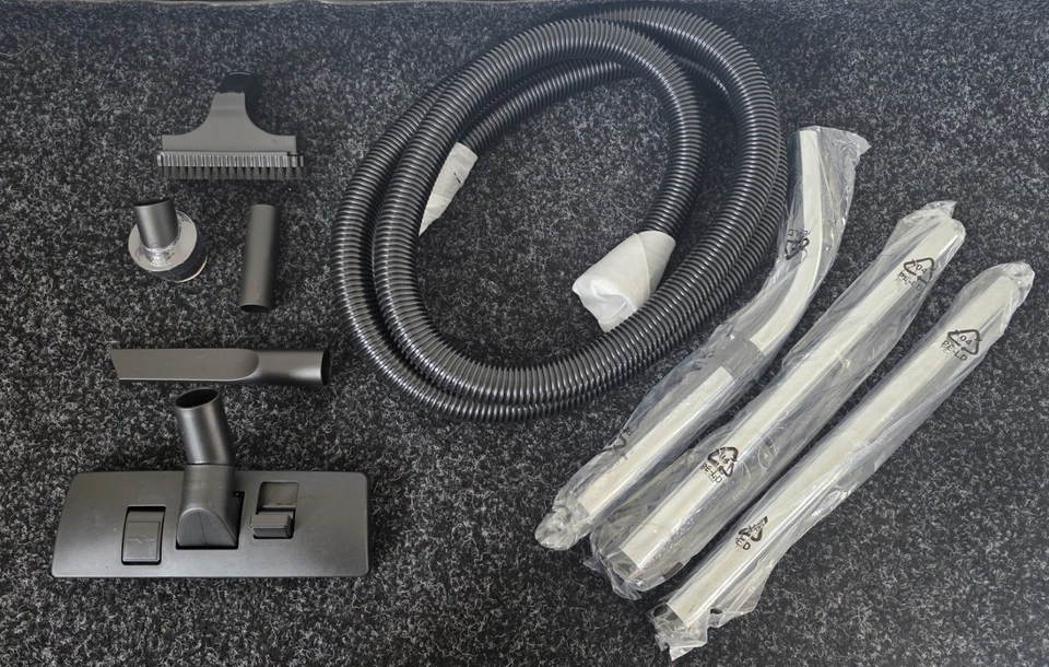 Numatic Henry Single Speed Hoover Bagged Vacuum Cleaner NEW TOOLKIT, FILTER, BAG - Image 3 of 4