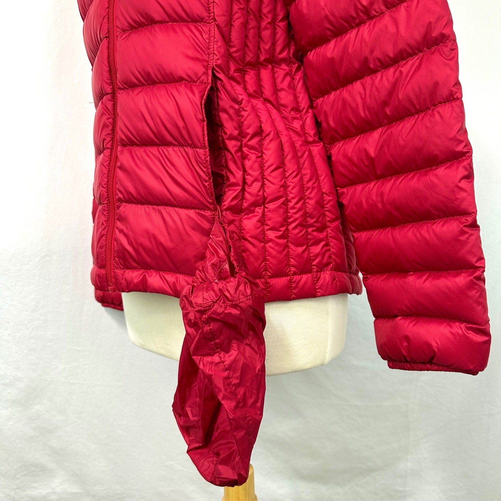 HEATKEEP Red Down Packable Puffer Jacket Women's … - image 4