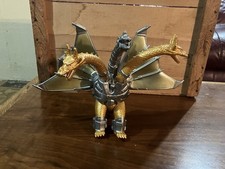 8  Mecha-king Ghidorah Figure