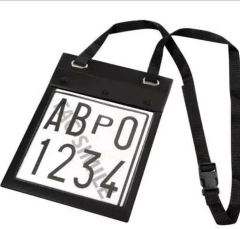 Kit Portatarga Prova Antigraffio Professionale con Gancio ST Sicuro