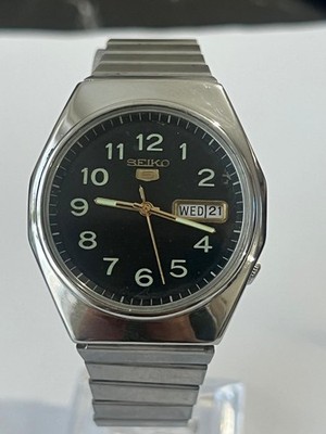 Vintage Seiko 5 Automatic 21 Jewels Black Dial Japan Made Spares/Repair (refA16)