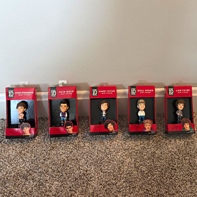 One Direction Mini Figure Set 5-Pack Louis Zayn Harry Niall Liam Plastic